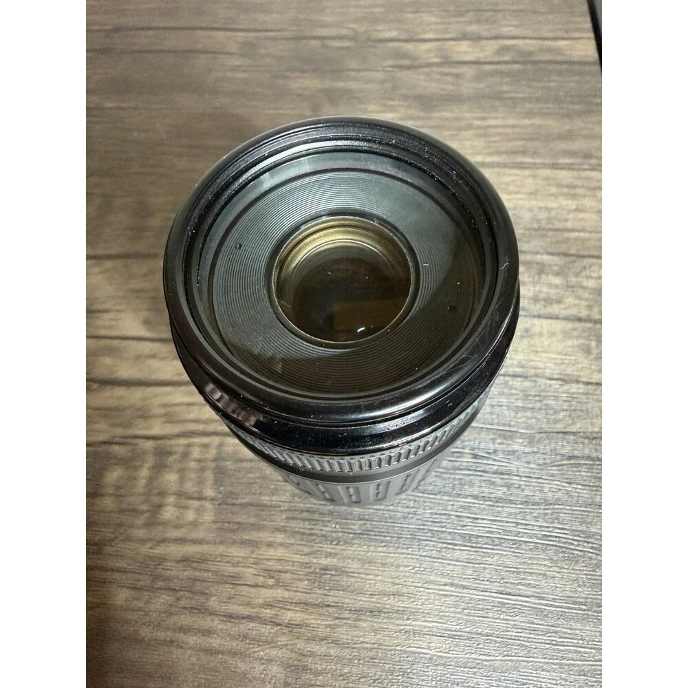 Canon Zoom Lens EF 75-300mm 1:4-5.6 Telephoto W/Caps- For Canon EOS Cameras- EUC